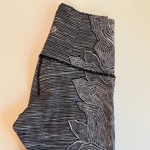 Lululemon limited edition* Wunder Under Pant sz 4